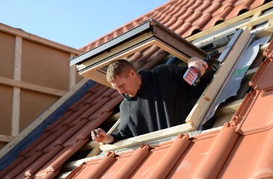 Pose de fenêtres de toit Velux à Cournon